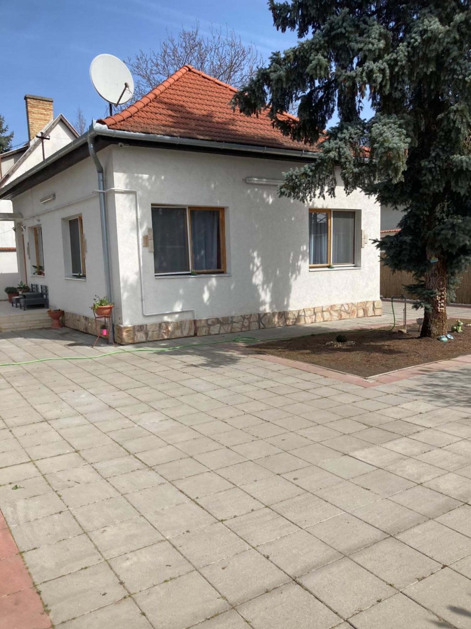 Appartamento Tavaszpart Vendeghaz Szeged Esterno foto