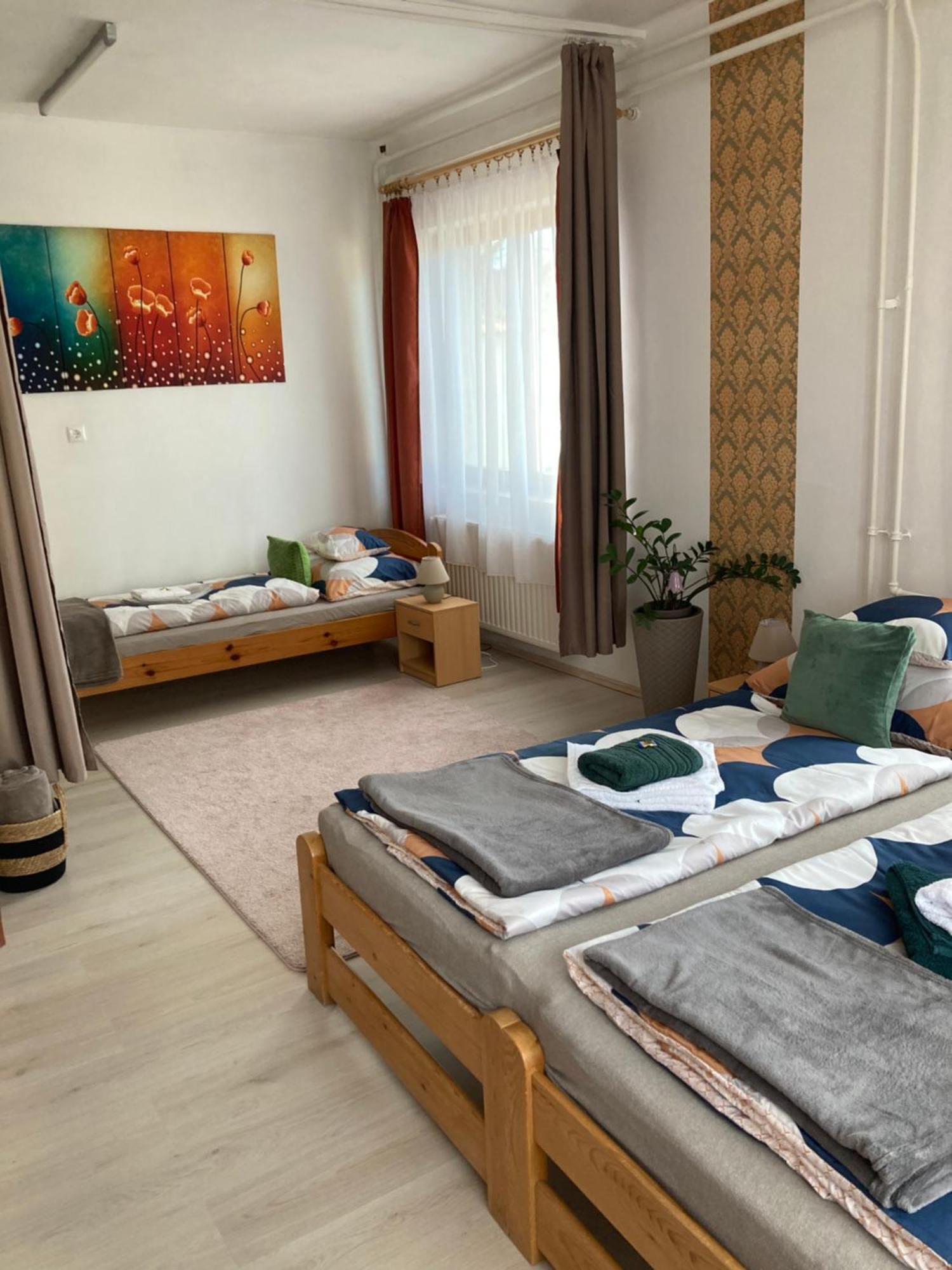 Appartamento Tavaszpart Vendeghaz Szeged Esterno foto